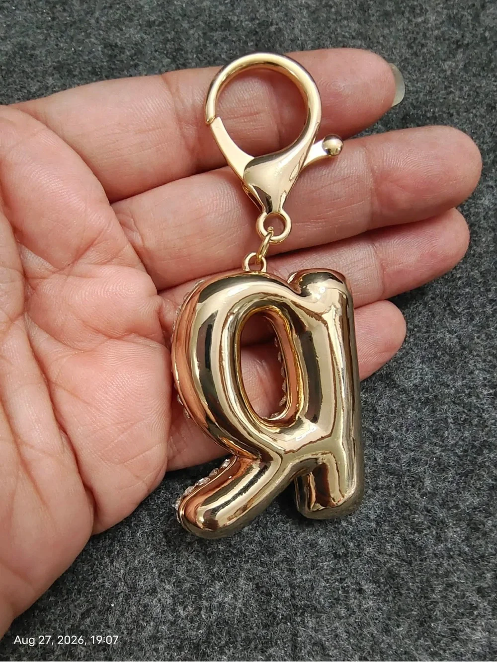 NWOT Leith Pavé Initial Bag Charm Gold Crystal 'R' Initial Keychain Charm